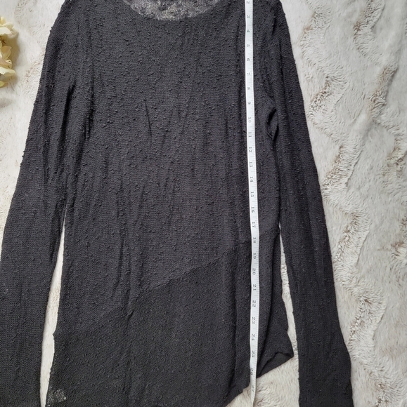 Club Monaco Italian Yarn Black Viscose Blend Asymmetrical Knit Top Size S - Picture 10 of 12